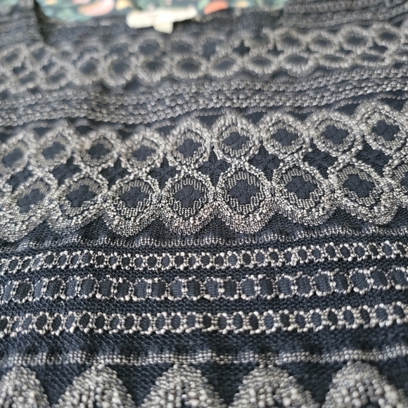 Vintage | Classique Collections | XL | Embroidered - Picture 7 of 13